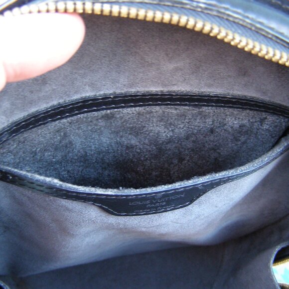Authentic LOUIS VUITTON Black Epi Leather Mabillon Backpack Bag main image 7